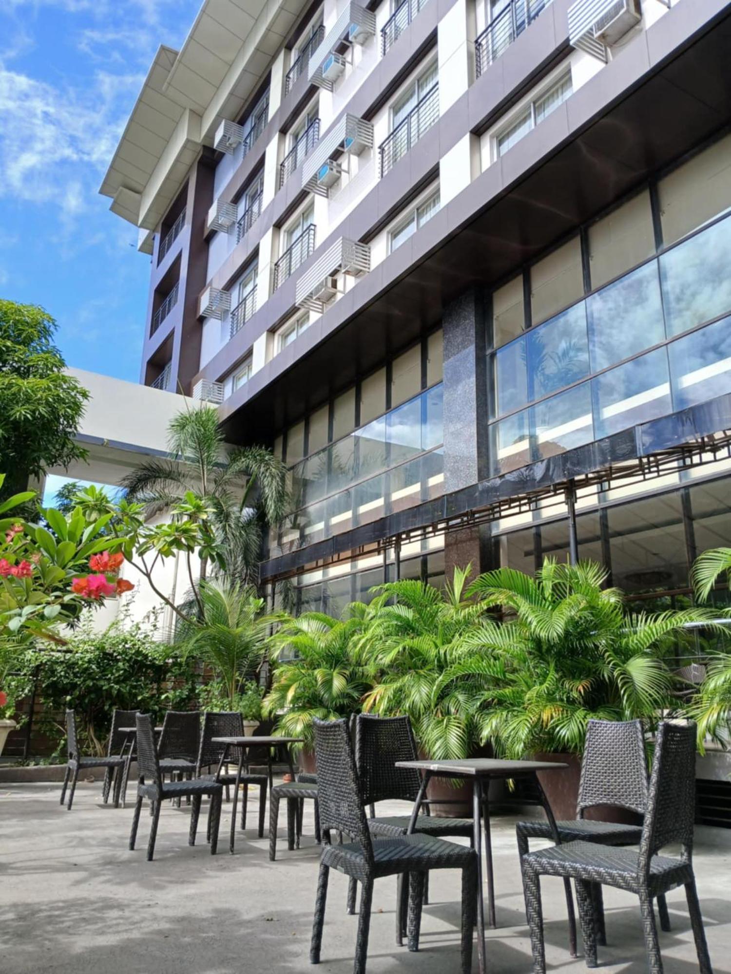Dohera Hotel Cebú Exterior foto